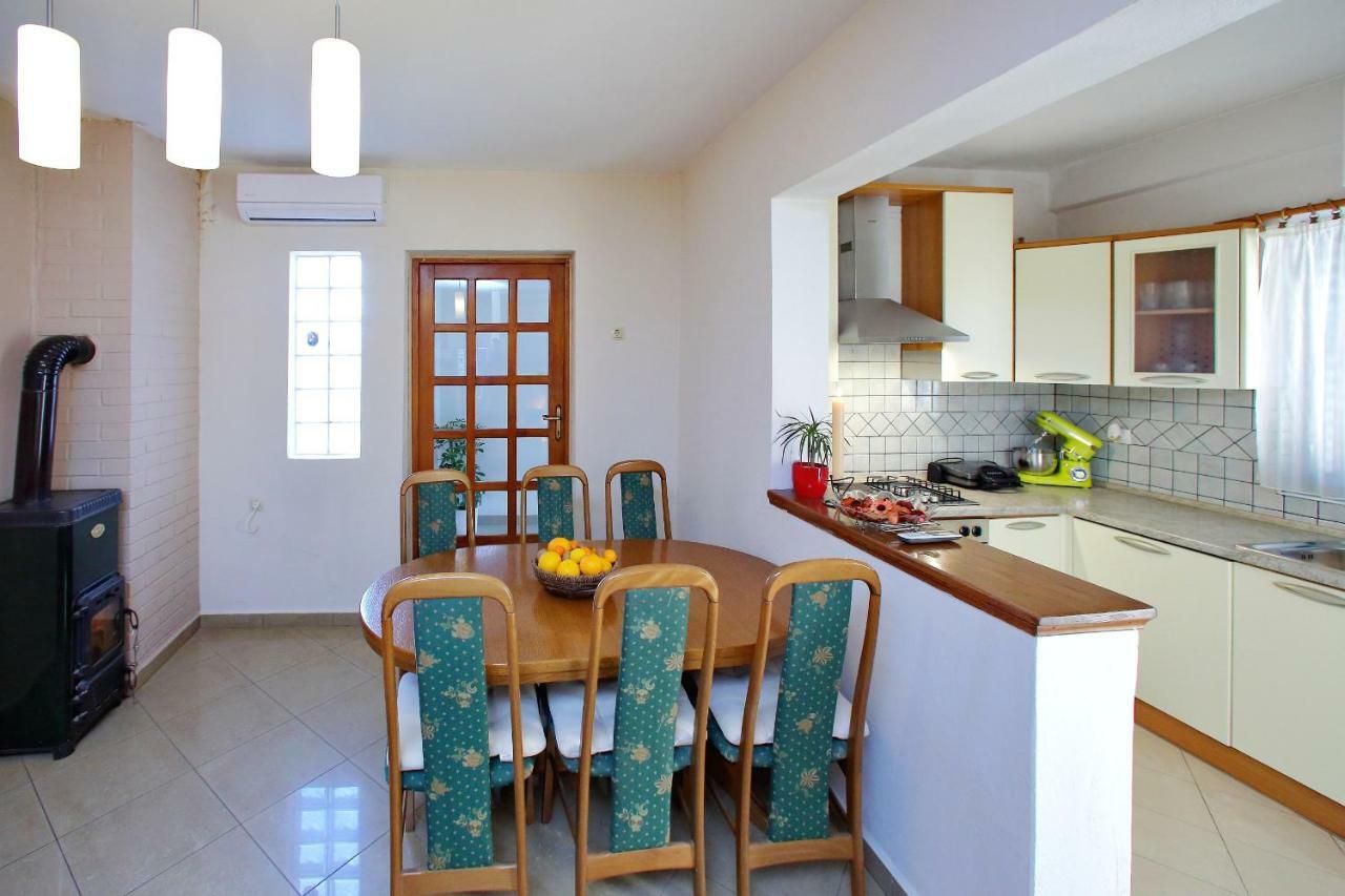Apartments Ana بيبينيا المظهر الخارجي الصورة