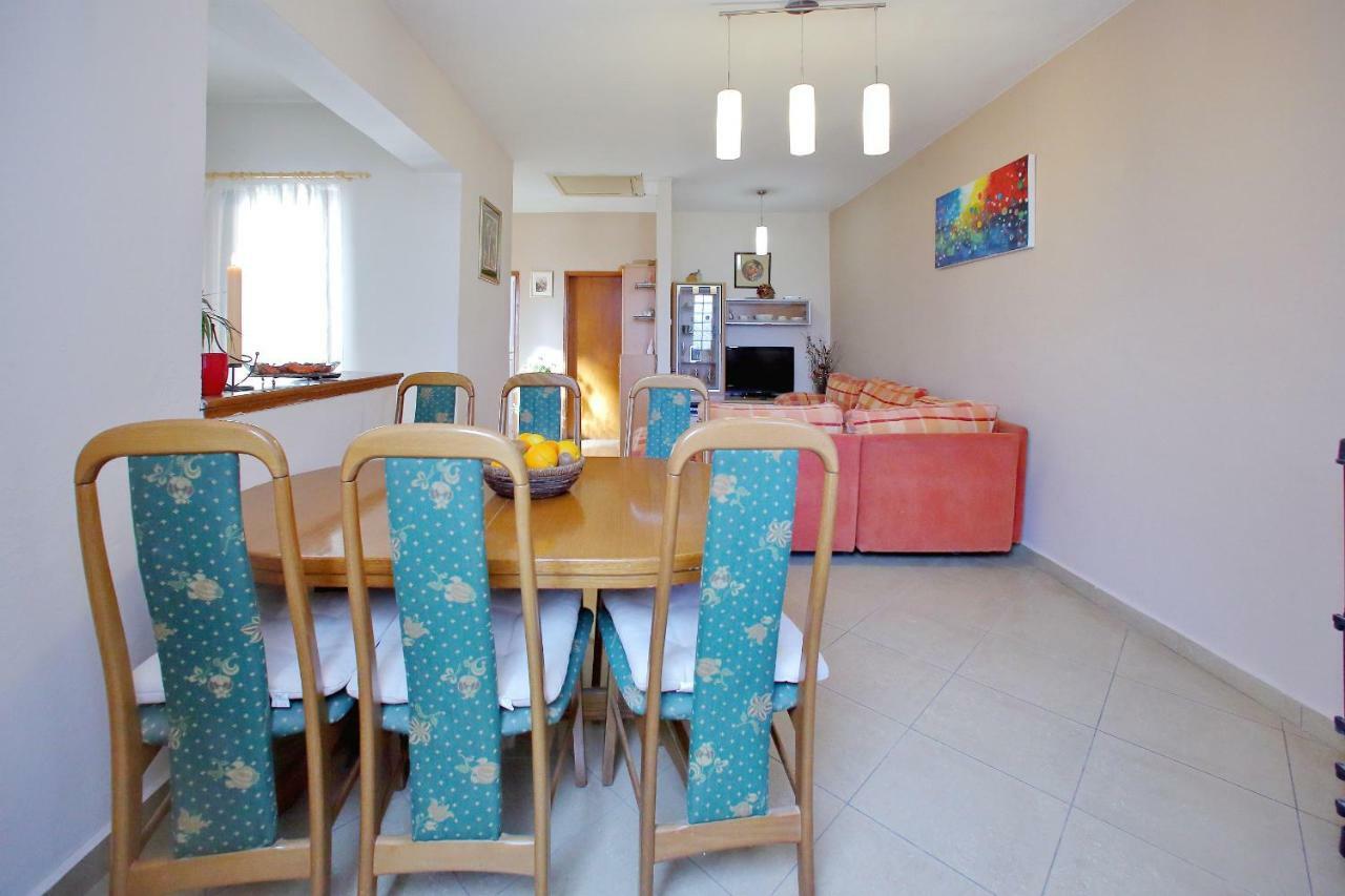 Apartments Ana بيبينيا المظهر الخارجي الصورة